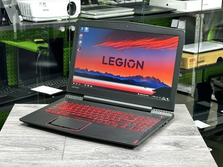 Lenovo Legion Y520-15ikb 253